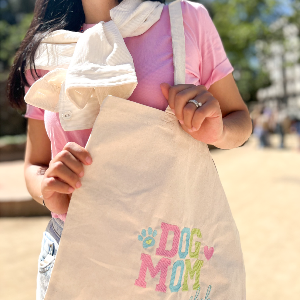 Totebag Dog Mom Club + Orejitas & Nombre